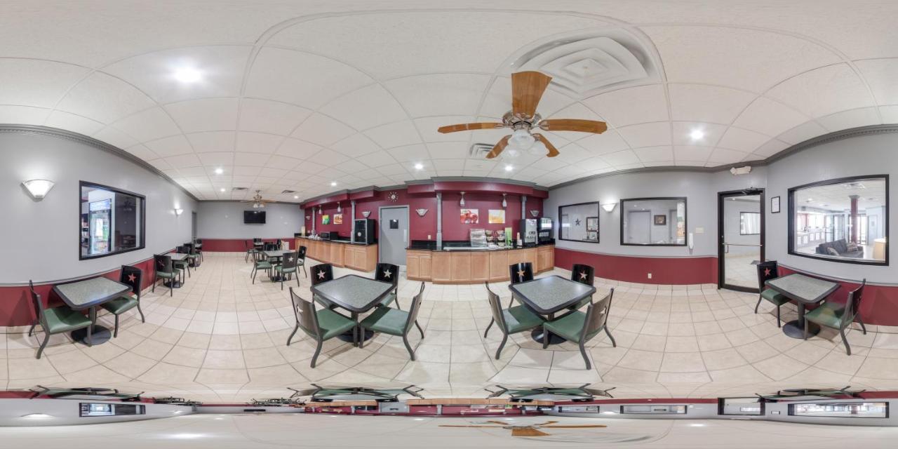 Quality Inn Ozona I-10 Exterior photo
