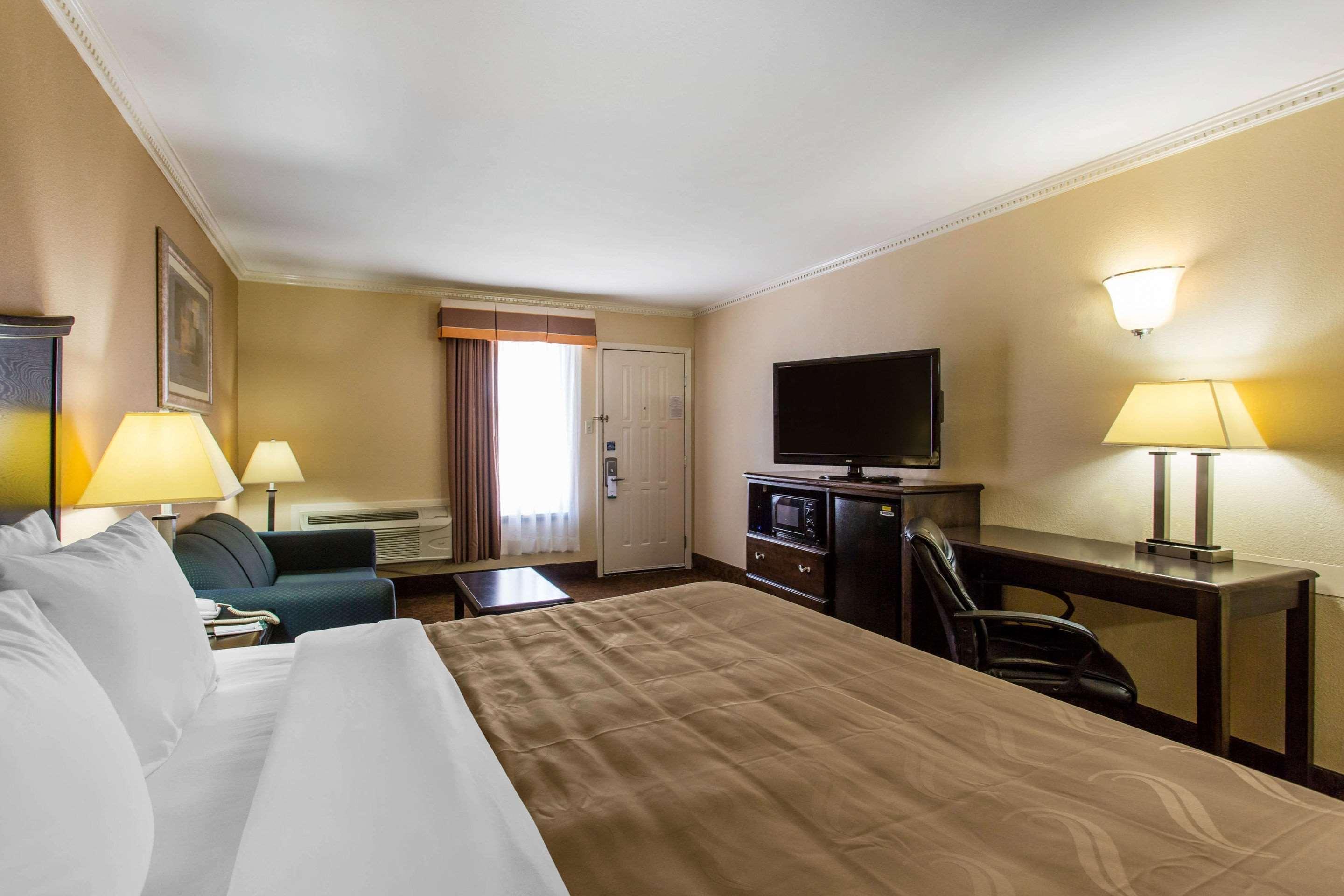 Quality Inn Ozona I-10 Exterior photo