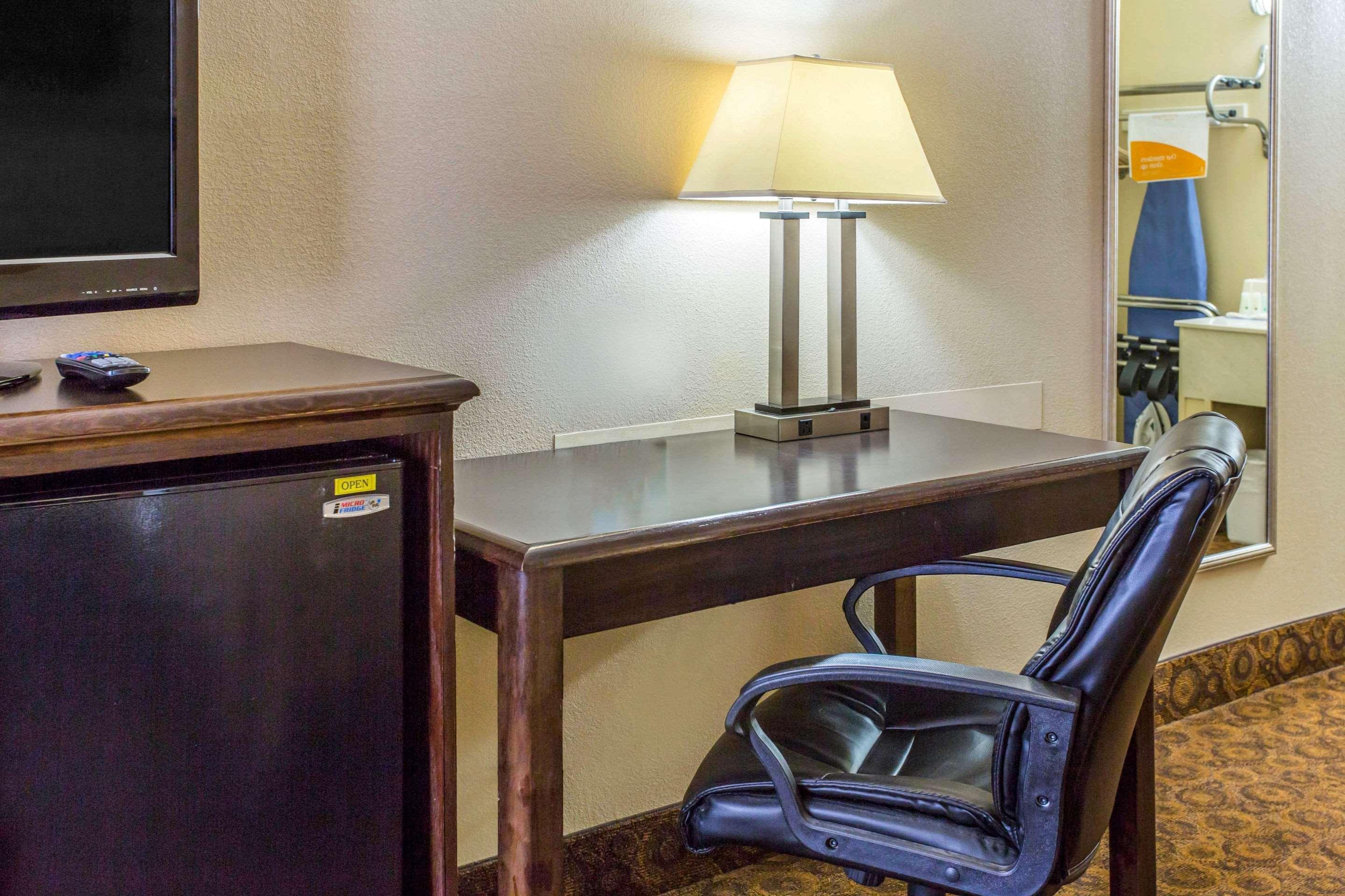 Quality Inn Ozona I-10 Exterior photo