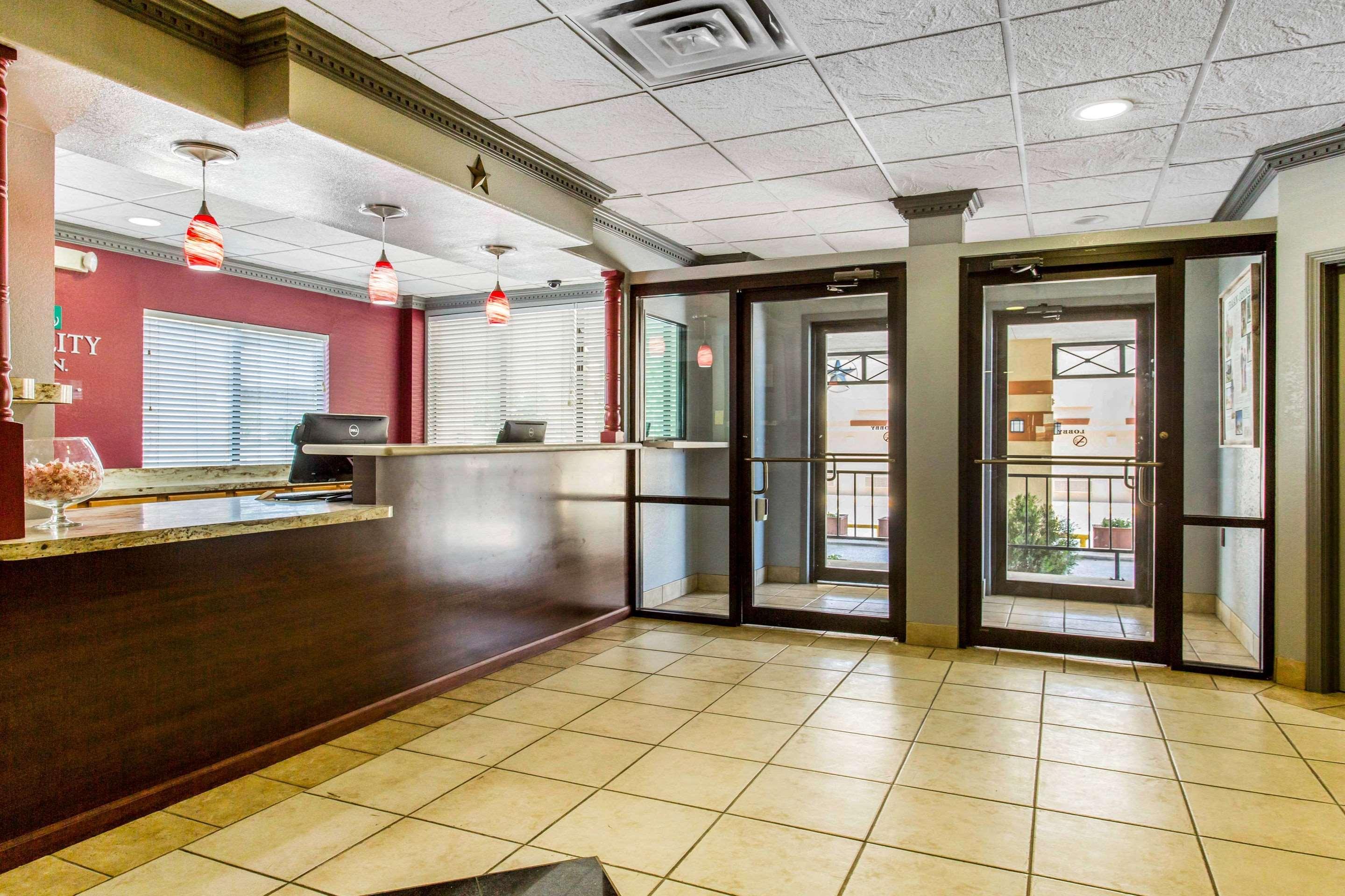 Quality Inn Ozona I-10 Exterior photo